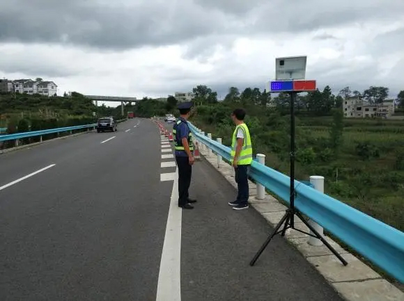 齐齐哈尔高速公路钢护栏